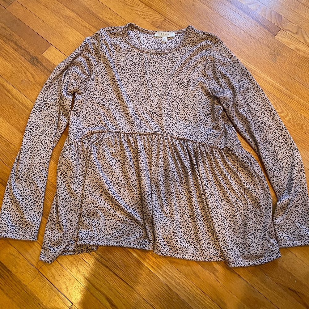 Gaze cheetah shirt